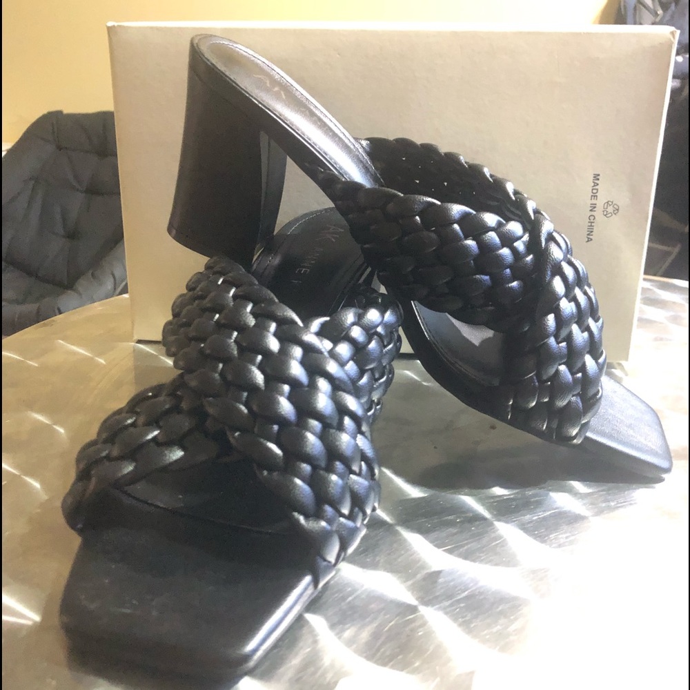 Anne Klein Misty Slip On Crisscross Sandals